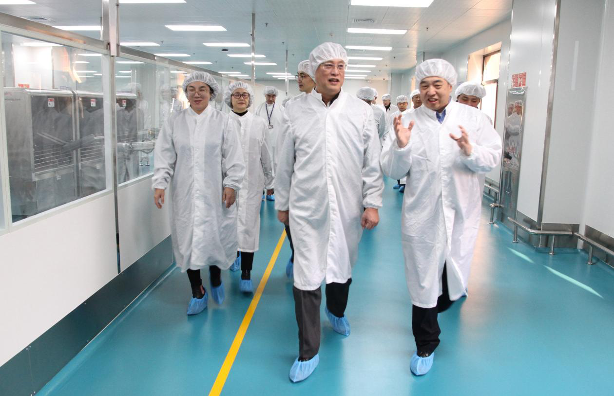 伦理电影
主要负责同志到大连调研督导药品安全工作